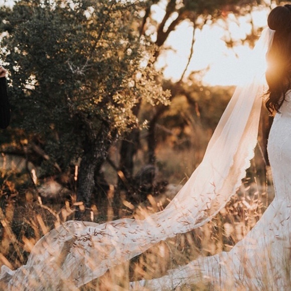 Michelle Roth Accessories - Bridal Veil